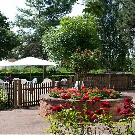 Hotel Western Grand Parc Marne La Vallée 3*
