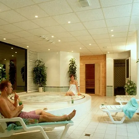 Western Grand Parc Marne La Vallee Hotel 3*